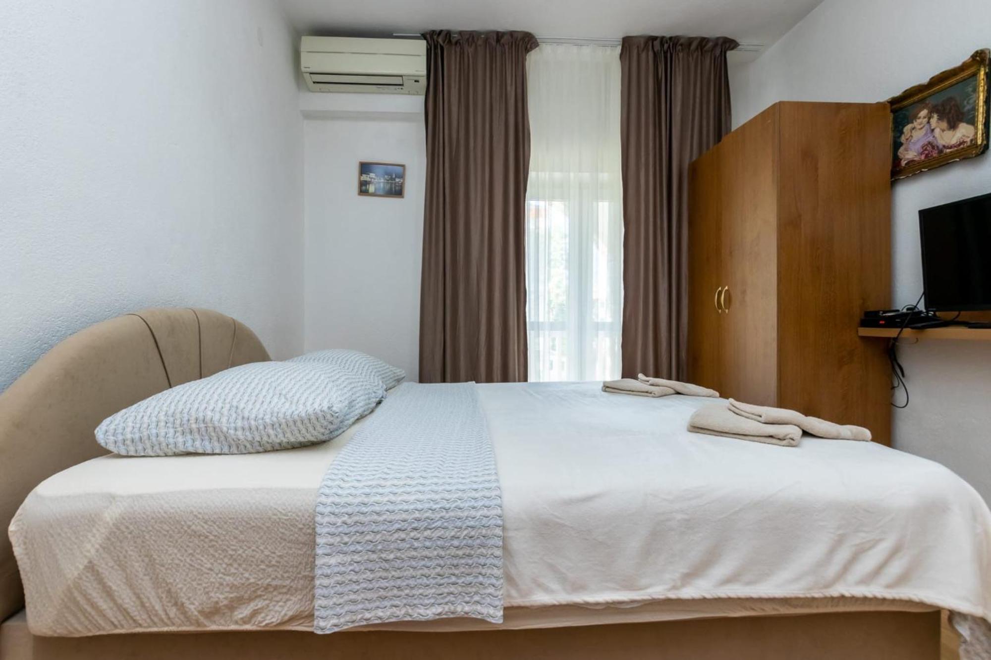 Apartments Dino Kaštela Zewnętrze zdjęcie