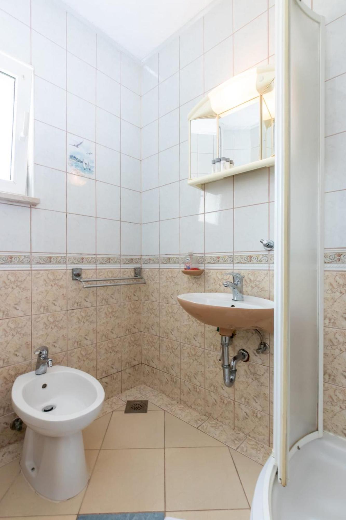 Apartments Dino Kaštela Zewnętrze zdjęcie