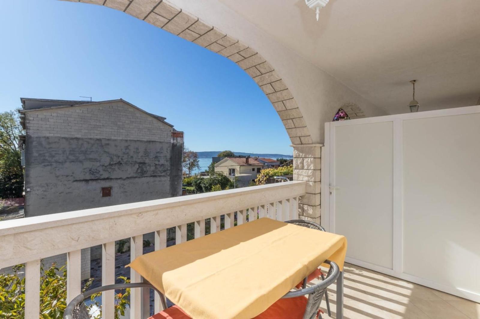 Apartments Dino Kaštela Zewnętrze zdjęcie
