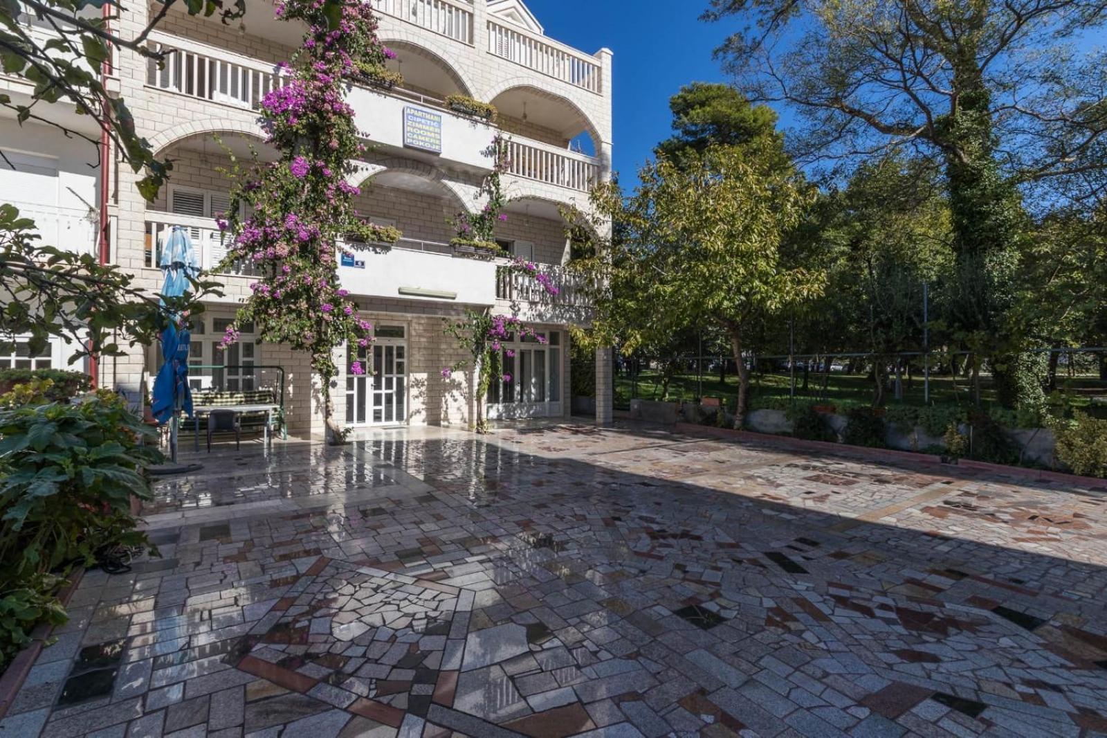 Apartments Dino Kaštela Zewnętrze zdjęcie